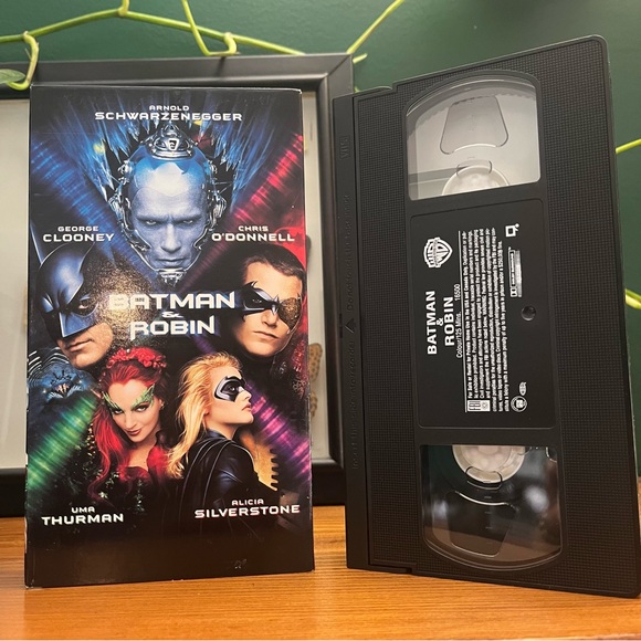 Vintage Batman VHS Bundle - Picture 3 of 4